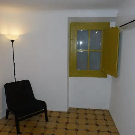 Apartment Hostelfigueres *